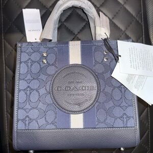 Smaller Gorgeous Coach Tote with attachable strap - brand new with tags